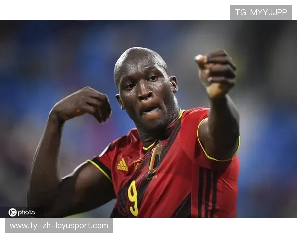 卢卡库背身卸球构建杀机，比利时进攻立体化严重